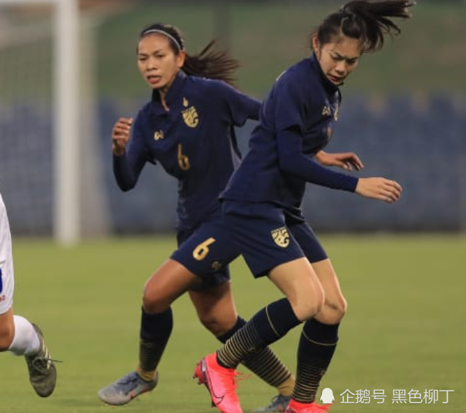  曼城客场险胜暂登积分榜首  